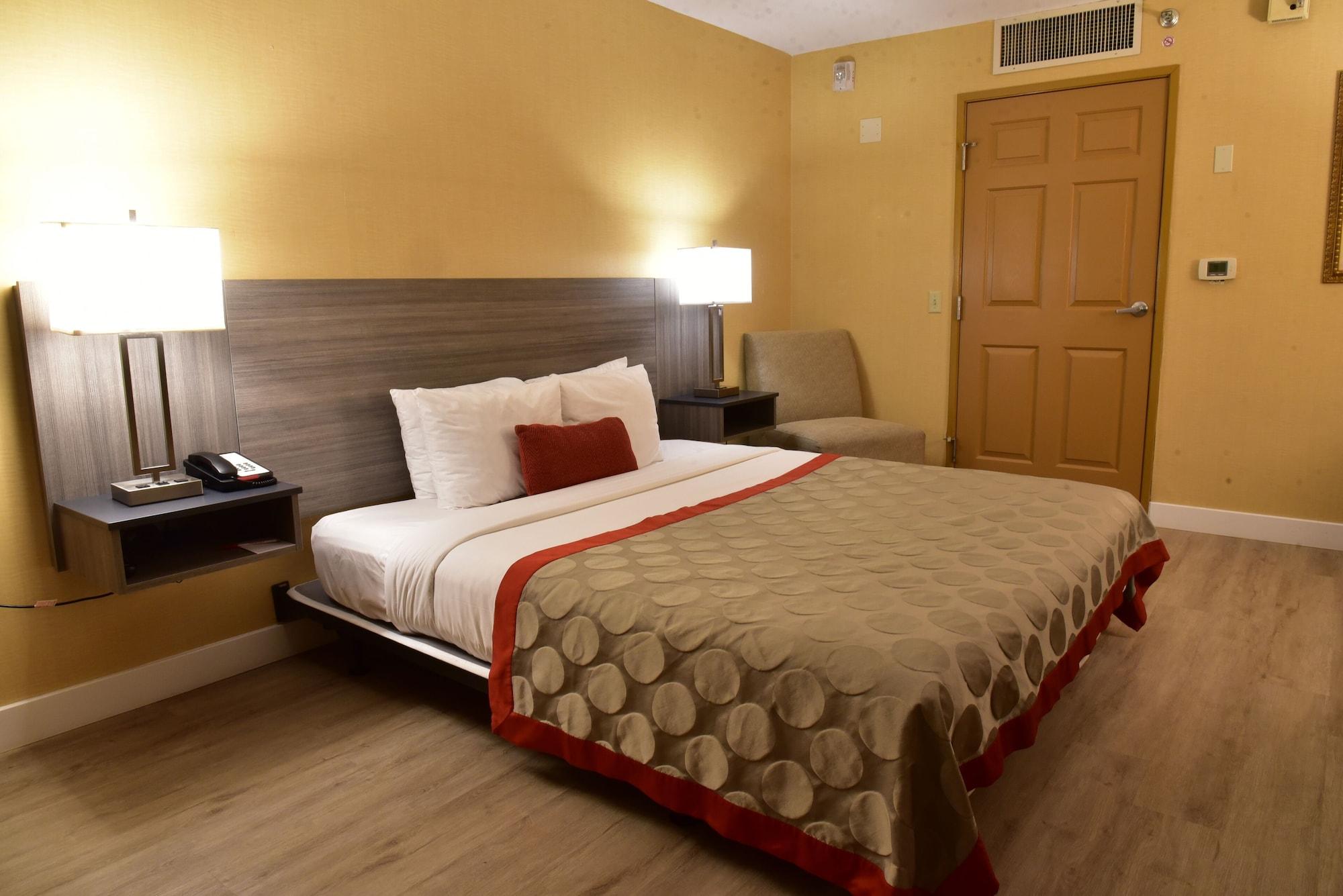 Ramada By Wyndham San Diego National City Dış mekan fotoğraf