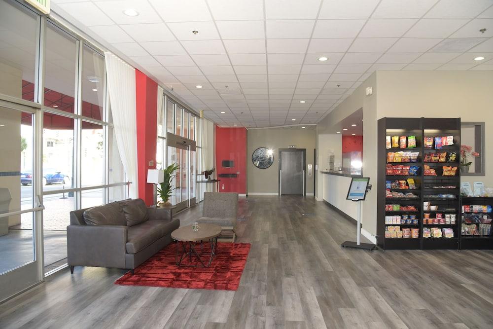 Ramada By Wyndham San Diego National City Dış mekan fotoğraf
