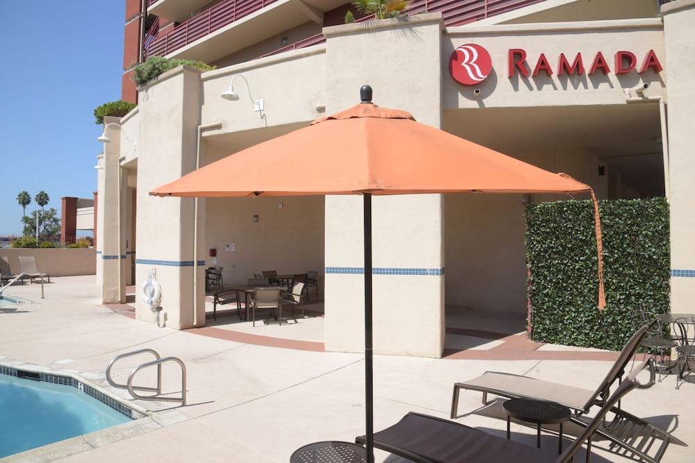 Ramada By Wyndham San Diego National City Dış mekan fotoğraf