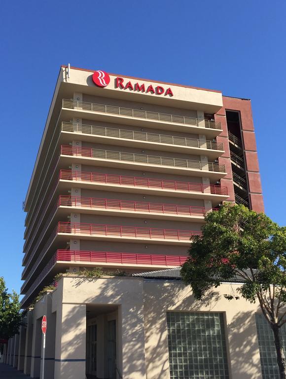 Ramada By Wyndham San Diego National City Dış mekan fotoğraf